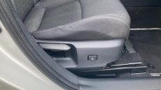 Toyota Corolla 1.8 VVT-i Hybrid Icon Tech 5dr CVT Hybrid Hatchback